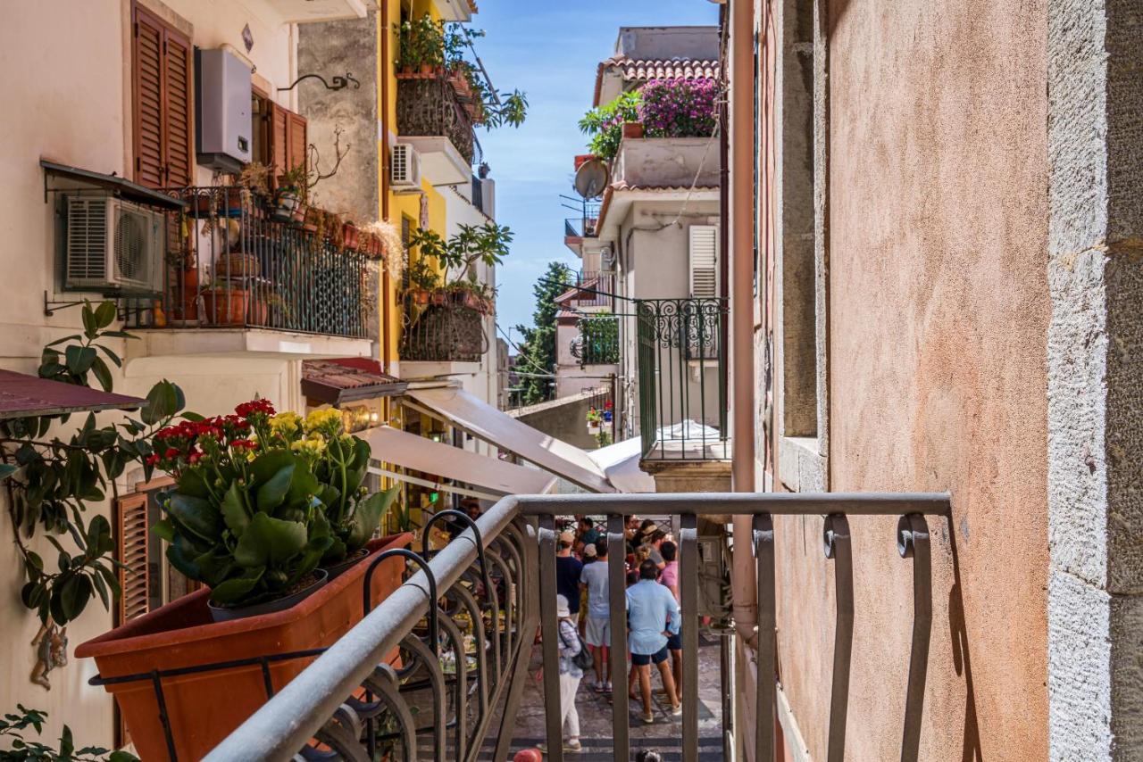 Blondie Taormina Dış mekan fotoğraf